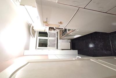 Proprietar ,ofer spre inchiriere apartament nedecomandat cu 2 camere la etajul 2 - 7