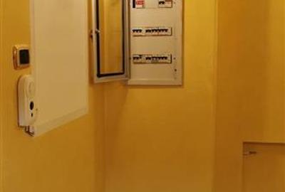 Apartament cu 4 camere decomandat în Apollo - 2