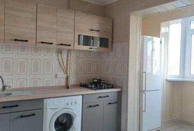 Apartament cu 2 camere decomandat în Girocului