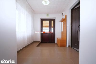 Casă cu 2 camere cu Teren 1173 Mp în Sălard - 6