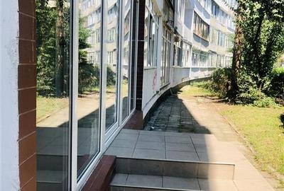 SPATIU CU VAD IN CENTRUL CIVIC LANGA MALL AFI - 10