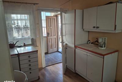 Casă cu 4 camere cu Canalizare în Între Lacuri - 6