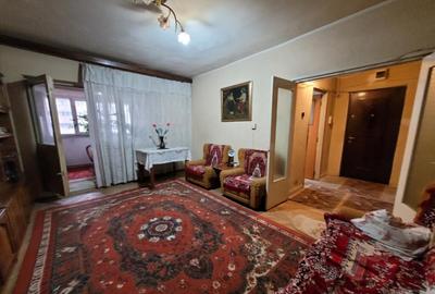 Apartament 3 camere , ultracentral, Calea Eroilor - 10