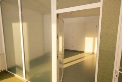 Spațiu comercial, de 70 mp, în Central