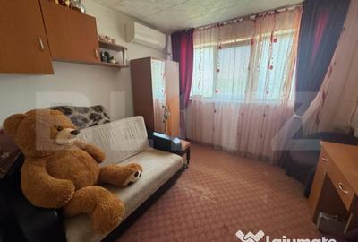 Apartament cu 3 camere semidecomandat, mobilat în Valea Rosie - 2