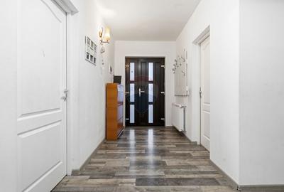 Casă cu 5 camere cu Teren 750 Mp în Orzeni