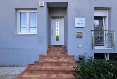 Casă cu 7 camere cu Teren 820 Mp în Central - 28