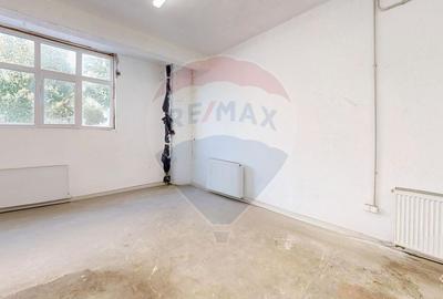 Spatiu industrial de 2060mp cu teren de 3358mp de vanzare Str Turnului Spatiu industrial de 2060mp cu teren de 3358mp de vanzare Str Turnului - 34