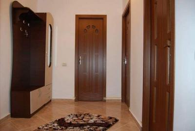 Apartament cu 2 camere decomandat în Dacia