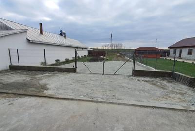 Teren intre case, strada asfaltata, utilitati , 1300 mp, Poiana, 45000 euro - 4