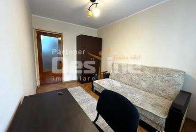 Apartament cu 3 camere decomandat în Copou - 3