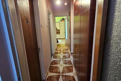 Apartament cu 3 camere decomandat în Ștrand - 3