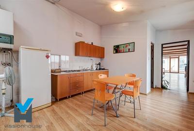 Casă individuală cu 10 camere cu Canalizare în Dacia - 16