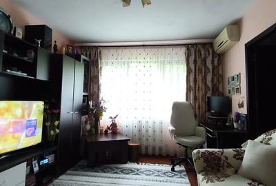 Apartament cu 2 camere semidecomandat în Alexandru cel Bun - 1