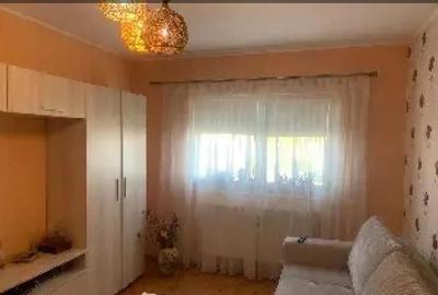 Apartament cu 2 camere decomandat în Anda