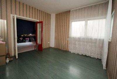 Duplex cu 10 camere cu Canalizare în Pache Protopopescu - 9