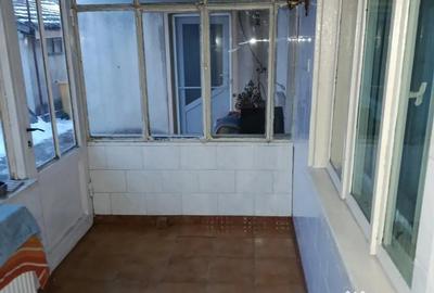 Casă cu 2 camere în Central - 2