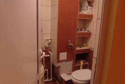 Birou, de 45 mp, în Țiglina 1 - 4