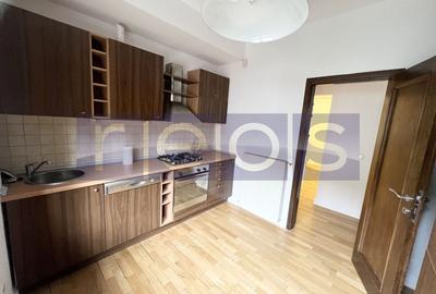 Apartament cu 3 camere semidecomandat, mobilat în Primăverii - 9