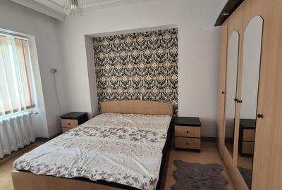 Apartament cu 3 camere decomandat în Dacia - 1