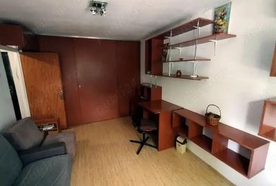 Garsonieră decomandată, mobilată în Titan - 2