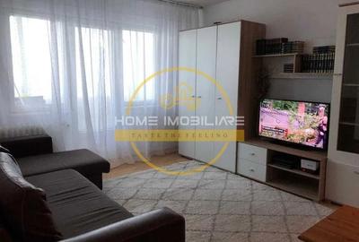Apartament cu 3 camere semidecomandat, mobilat în Alexandru cel Bun