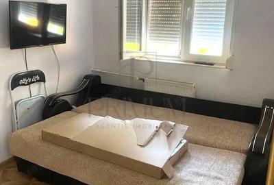 Garsoniera - Decomandat - Bloc Anvelopat - Mobilat #537;i Utilat - Zona UMT - 2