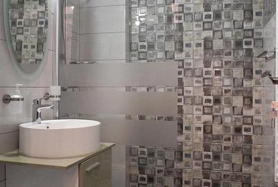 Apartament cu 3 camere decomandat în Central - 2