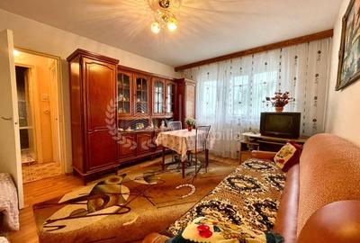 Apartament cu 3 camere decomandat, mobilat în Mănăștur
