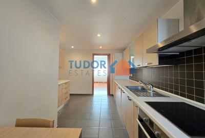 Duplex Penthouse 2 Bedroom Apartment with 50 sqm terraces next to Heratsrau Duplex Penthouse 2 Bedroom Apartment with 50 sqm terraces next to Heratsrau - 8