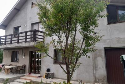 Casă cu 4 camere în Miroslava - 3