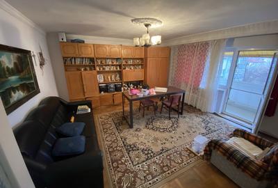 Apartament cu 4 camere decomandat în Central - 4