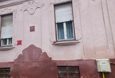 Vanzare casa ultracentral - 1