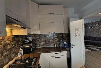 Casă cu Teren 145 Mp în Central