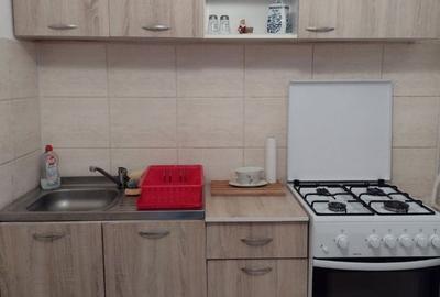 Garsonieră decomandată în Rahova