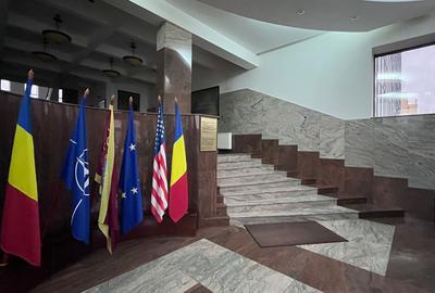 Birou, de 330.5 mp, în Astra - 6