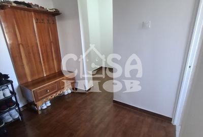 Apartament cu 3 camere în Micro 8 - 8