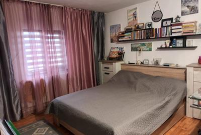 Casă cu 4 camere cu Teren 321 Mp în Albești - 1