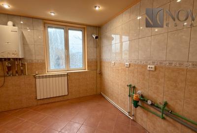 Apartament cu 3 camere semidecomandat în 1 Decembrie 1918 - 6
