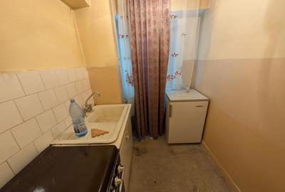 Garsoniera ultracentrala vedere la Parcul Catedralei - 4