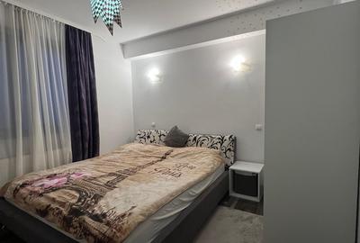 Apartament cu 3 camere semidecomandat în Central - 15