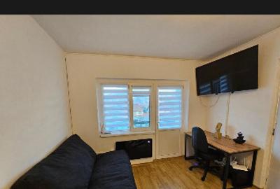 Garsoniera Petro?ani Regim Hotelier - 2