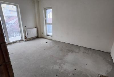 Apartament cu 3 camere,66 mp, semifinisat, balcon, zona Eroilor - 3