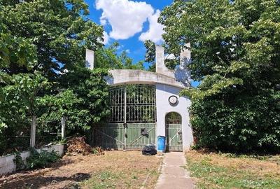 Casă cu 9 camere cu Teren 2375 Mp în Central - 5