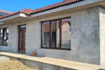 Casă cu 3 camere cu Teren 700 Mp în Central - 4