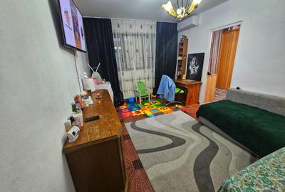 Apartament 2 camere – Central / Urlați – Etaj 2, balcon închis - 1