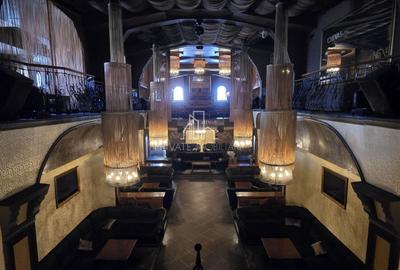 Spațiu comercial, de 452 mp, în Central - 4