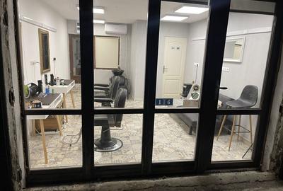 Spațiu comercial, de 24 mp, în Central - 3