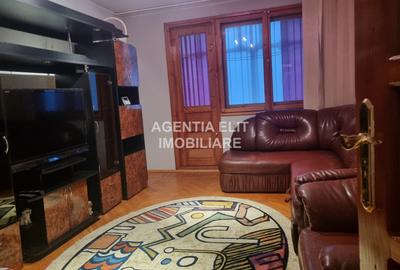 Apartament cu 2 camere decomandat în Central - 1