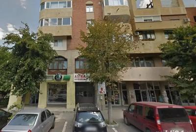 Proprietar Apartament central 3 camere - 5